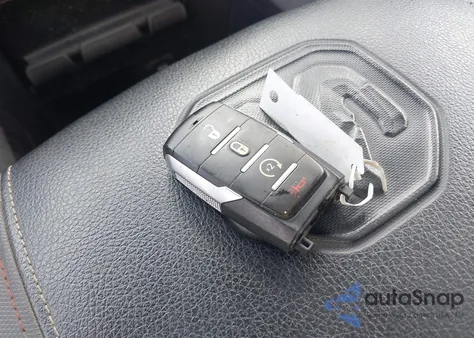 2019 Ram 1500 Rebel 4X4 5'7 Box из США, поврежденный, VIN 1C6SRFLT1KN784936